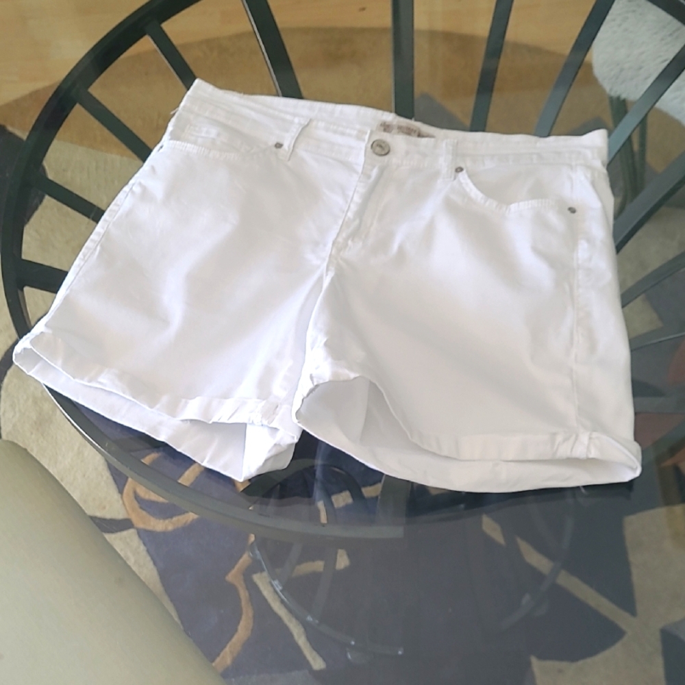 Vintage America Ladie's Shorts ❤️